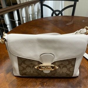 Coach ivory shoulder bag